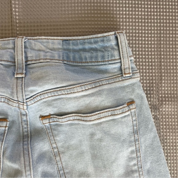 MOST COLLECTION Women’s Light Blue High Waist Mom Most Denim Jeans Size 25 - Picture 14 of 14